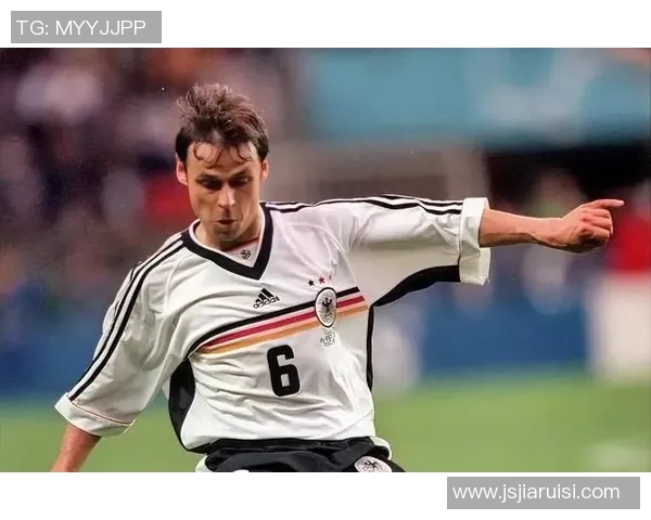 足球历史十大传奇球星排名盘点 谁是足坛永恒的巨星